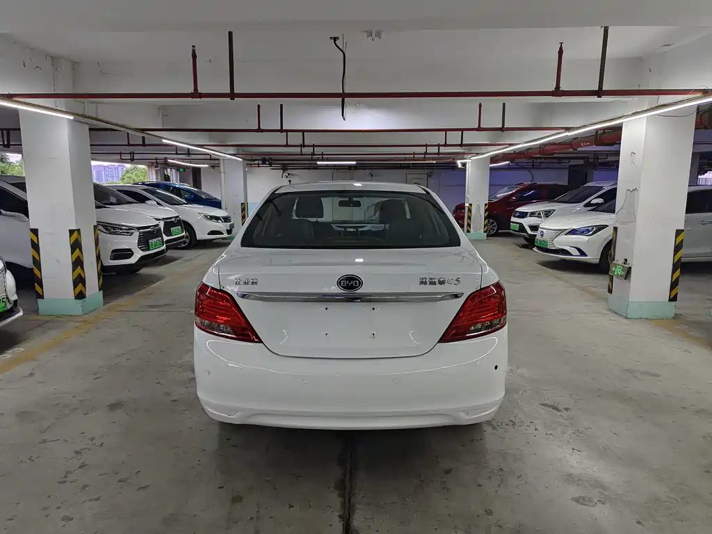 BYD e5 — миниатюра 4