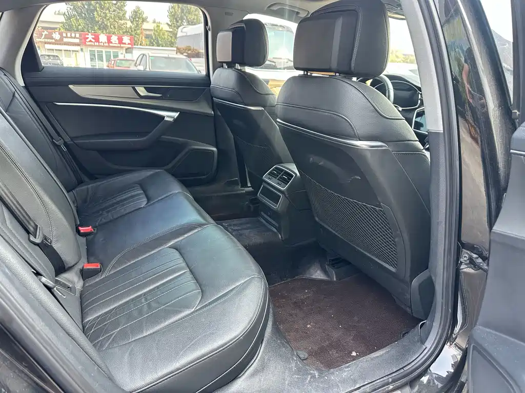 Audi A6L — миниатюра 9