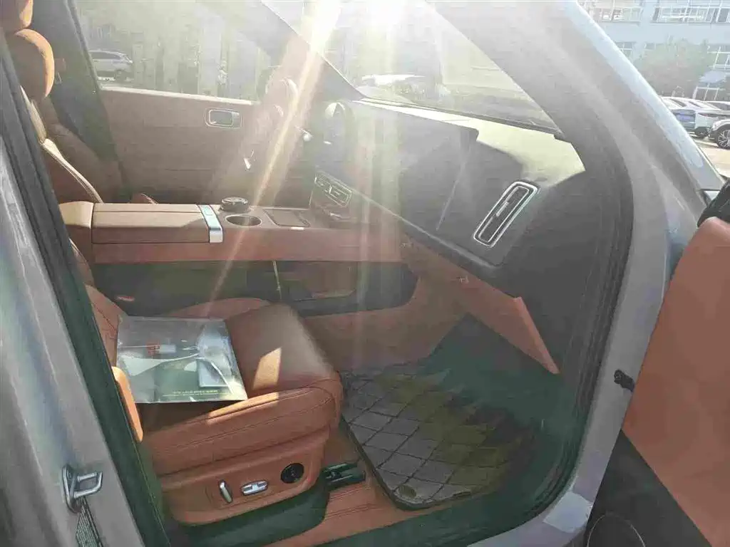Li Auto Li L6 — миниатюра 7