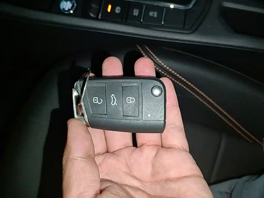 Volkswagen Bora 2025 200TSI DSG