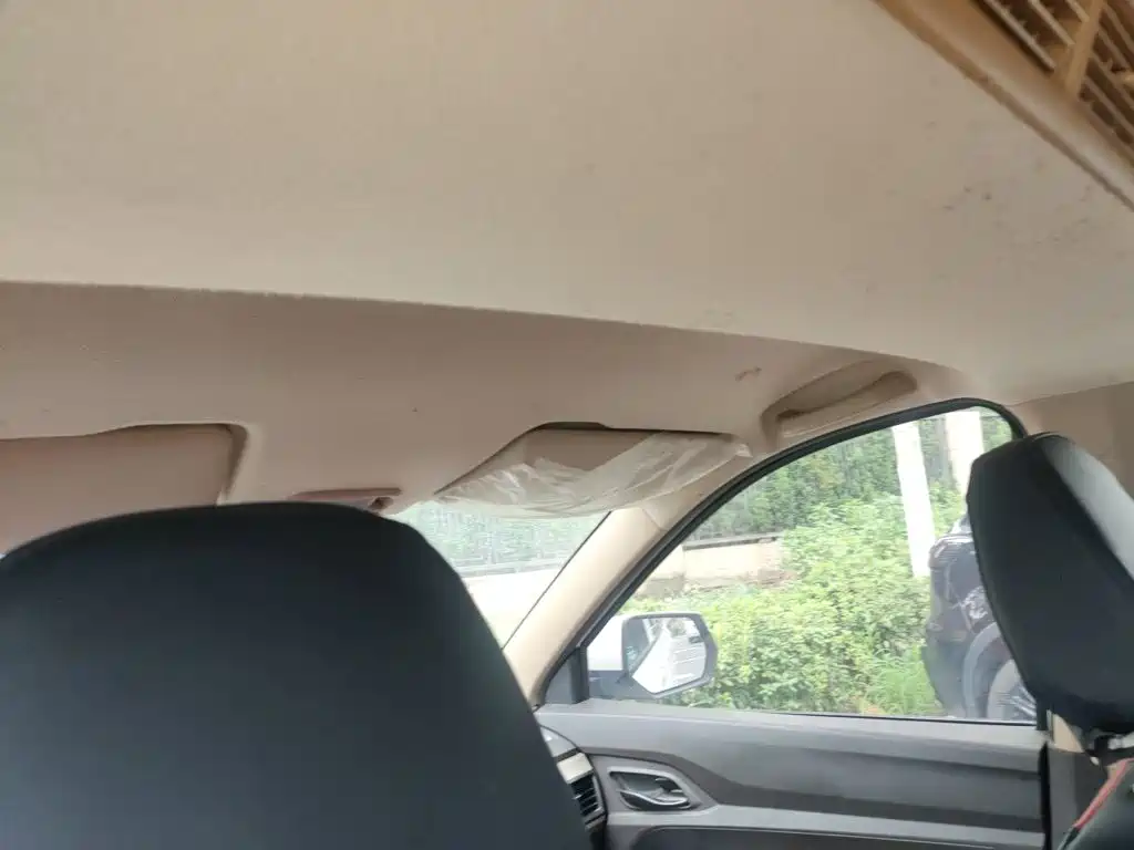 Wuling Hongguang — миниатюра 19