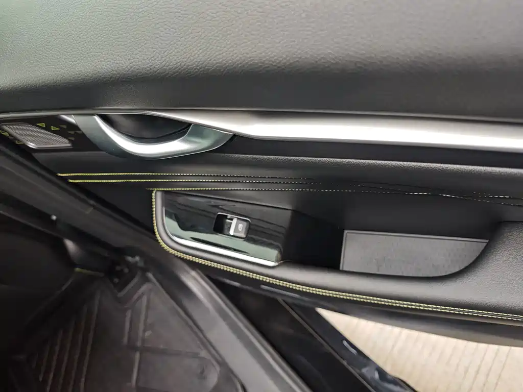 Geely Xingrui — миниатюра 8