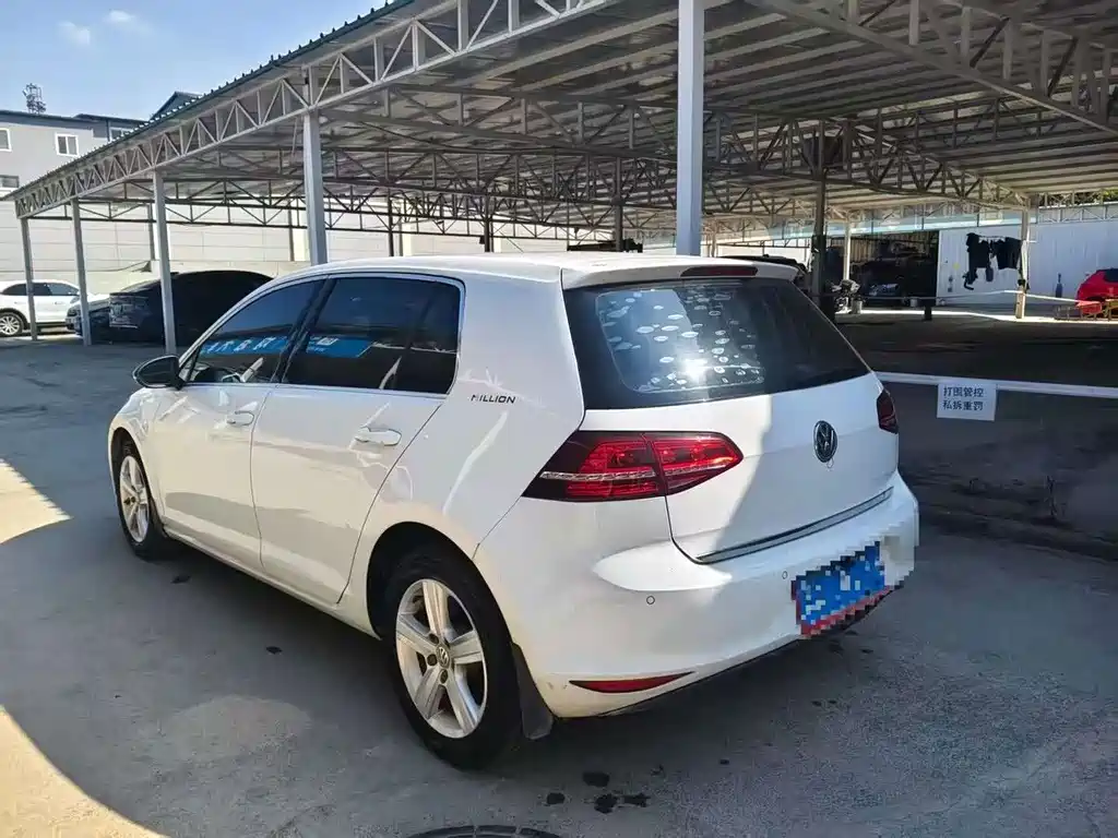 Volkswagen Golf — миниатюра 9