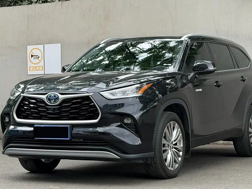 Toyota Highlander 2024