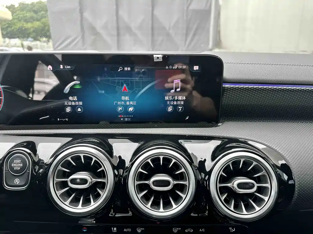Mercedes-Benz A-Class — миниатюра 11