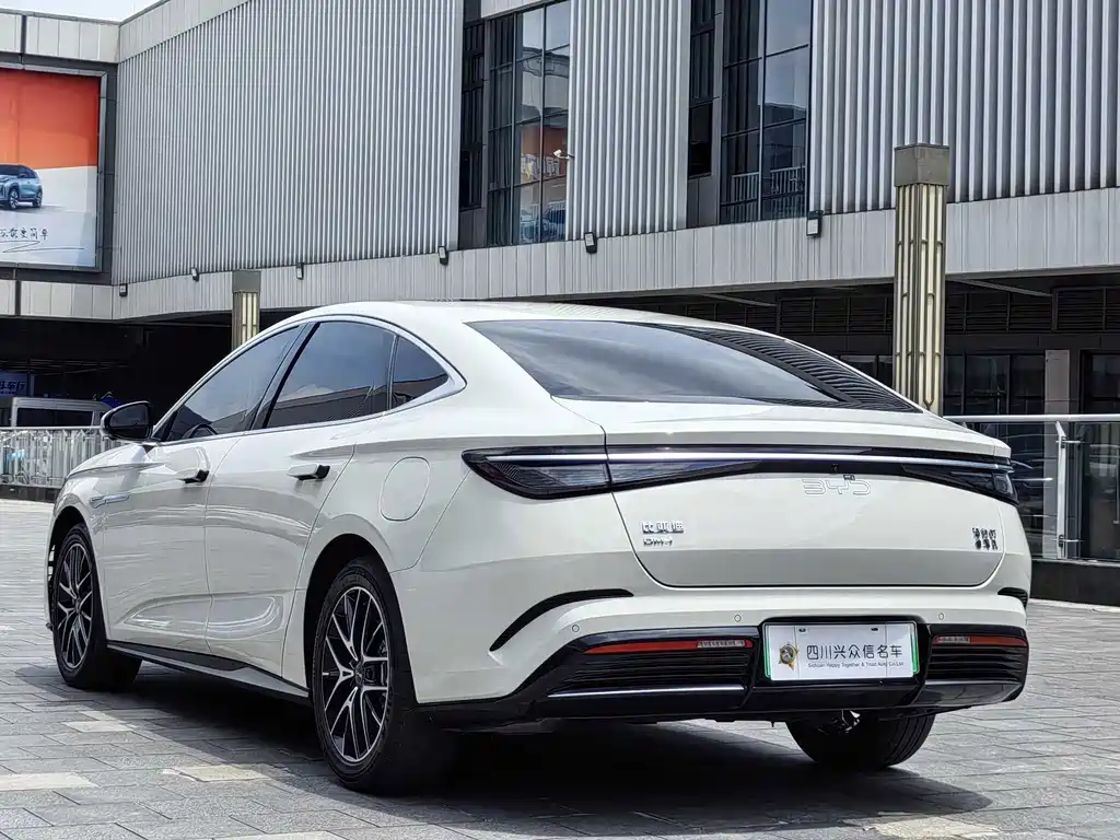 BYD Seal 07 DM-i — миниатюра 5