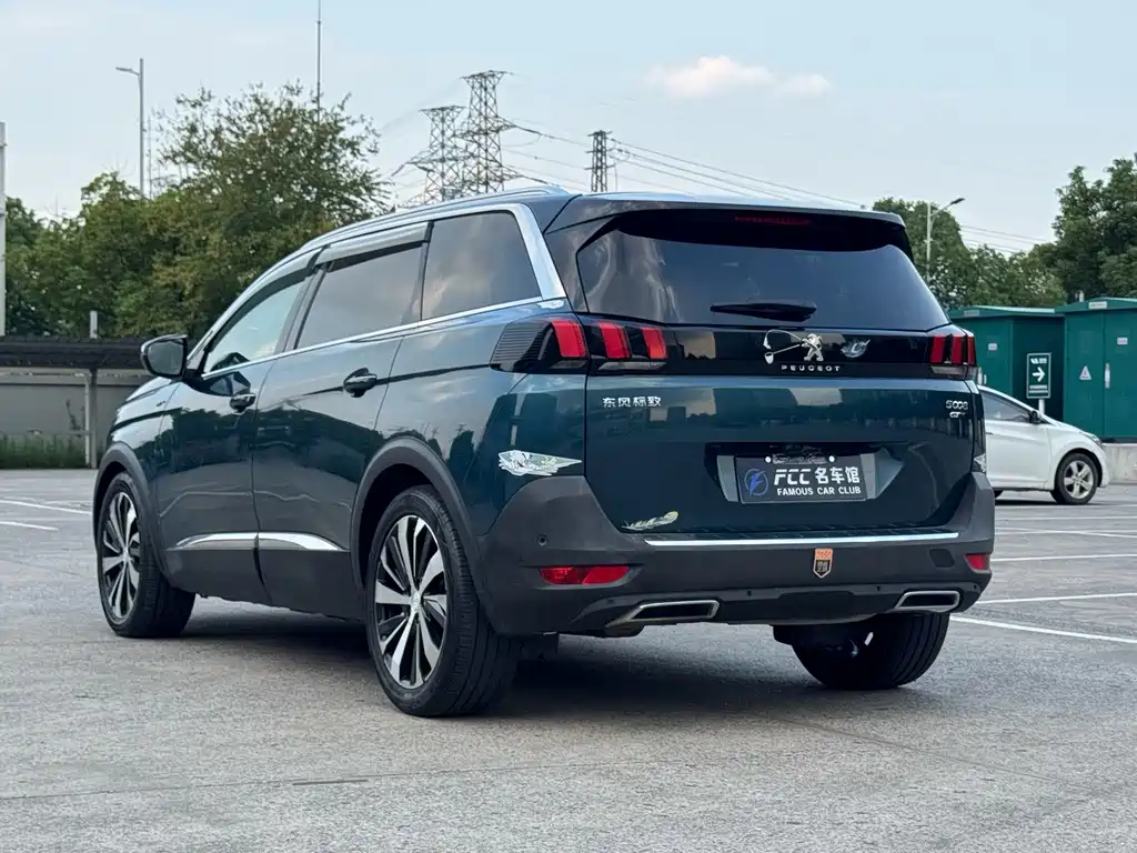 Peugeot 5008 — миниатюра 7