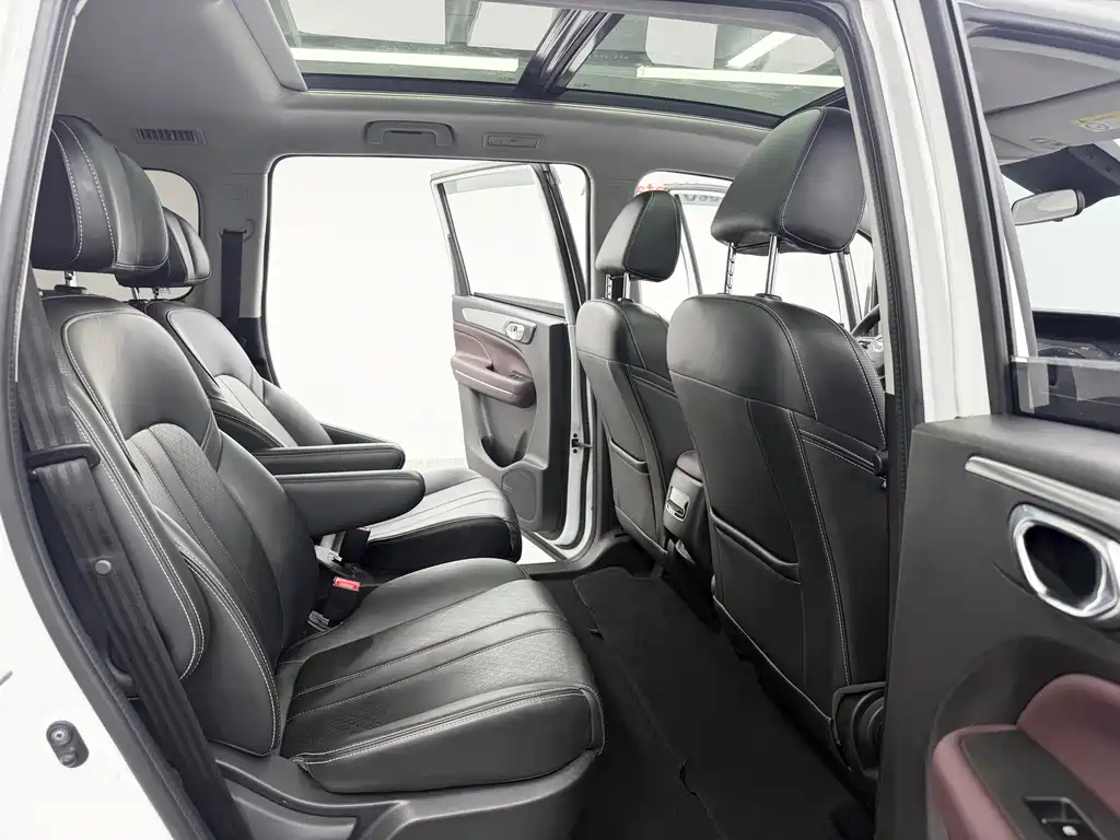 GAC Motor Trumpchi M6 — миниатюра 9