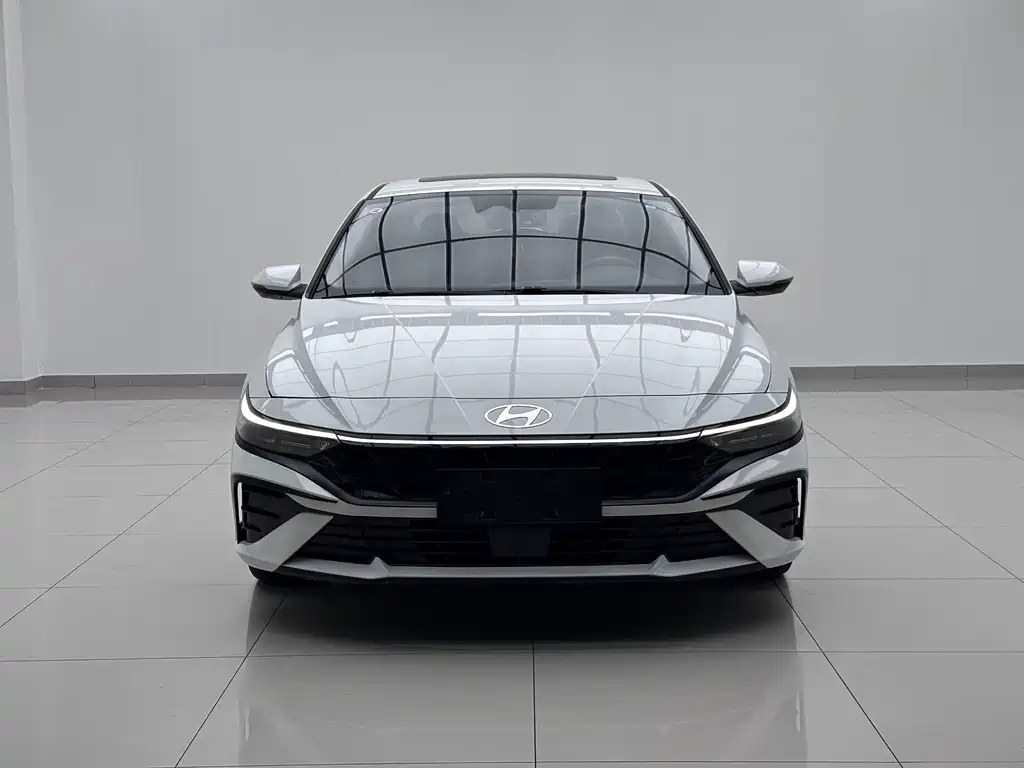 Hyundai Elantra — миниатюра 2