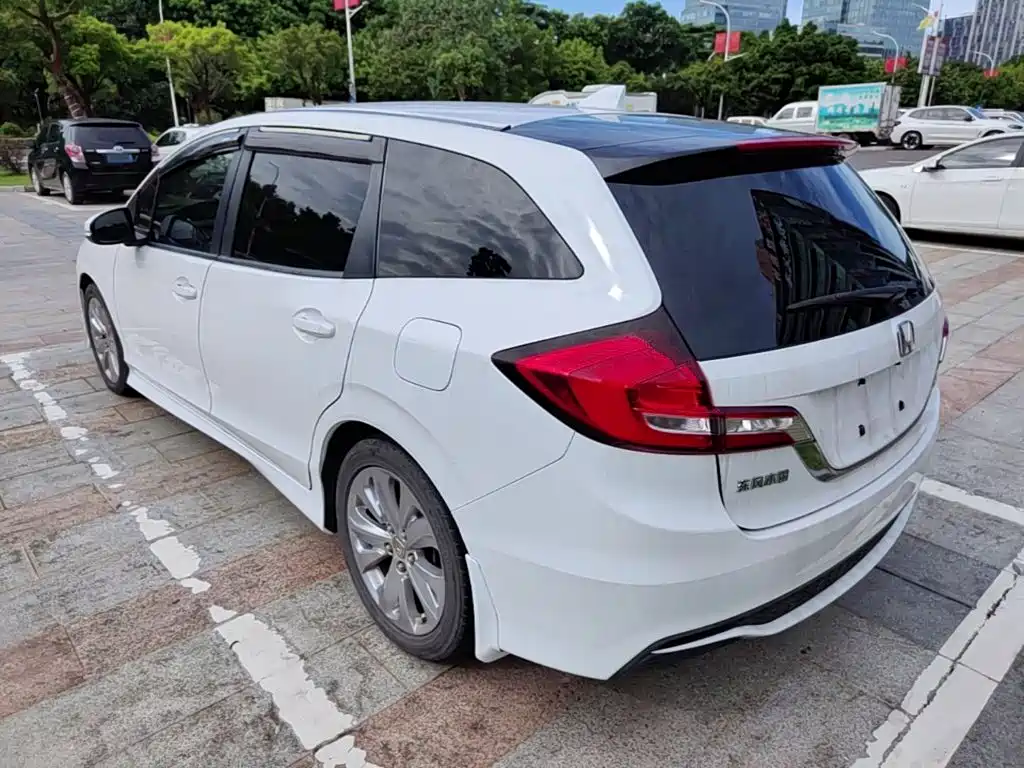 Honda Jade — миниатюра 5