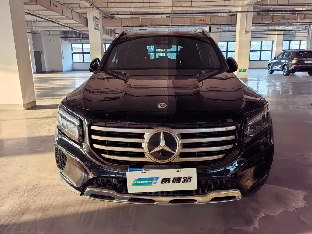 Mercedes-Benz GLB — миниатюра 2
