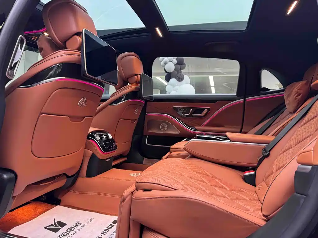 Mercedes-Benz S-Class — миниатюра 11