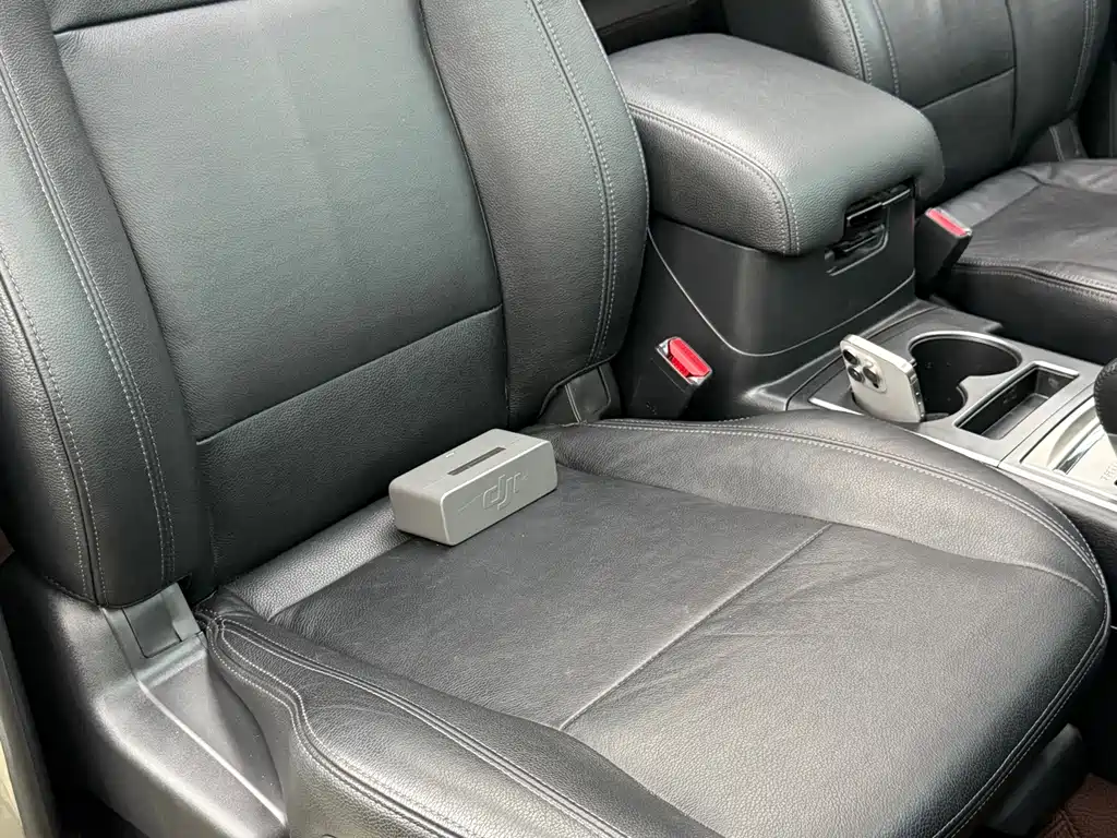 Mitsubishi Pajero (Import) — миниатюра 15