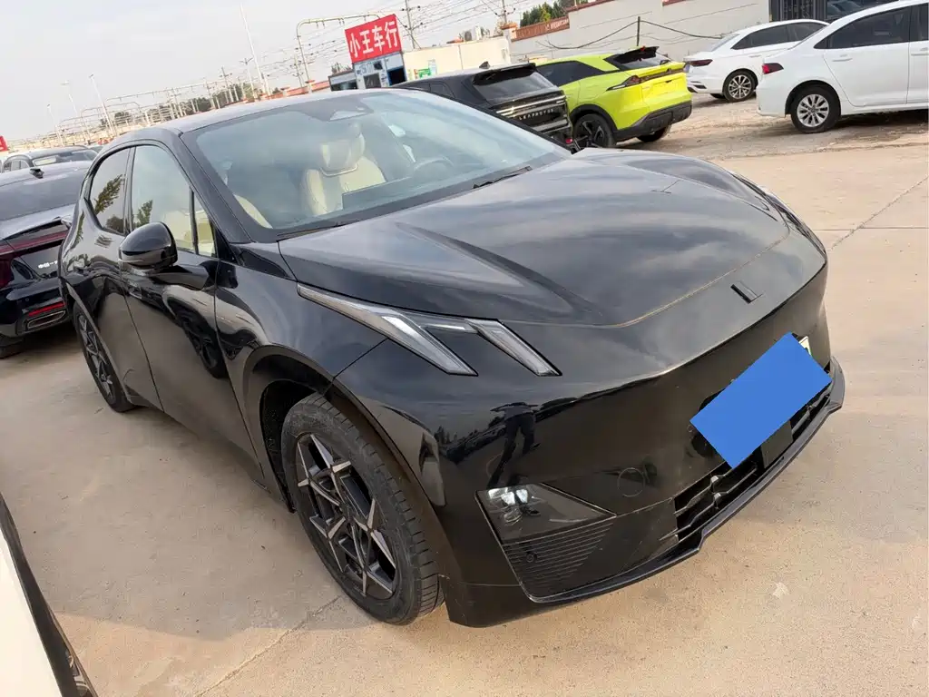 Lynk & Co 20 — миниатюра 3