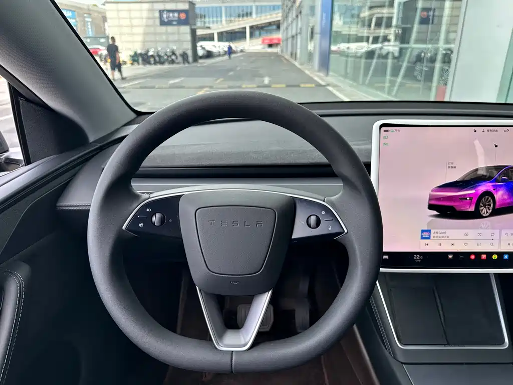Tesla Model Y — фотографии объявления, Фото 10