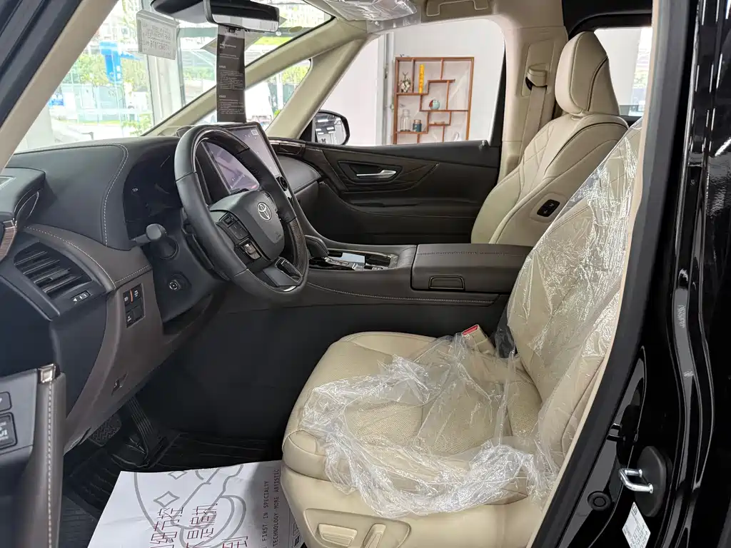 Toyota Alphard 2024 2.5L Premium