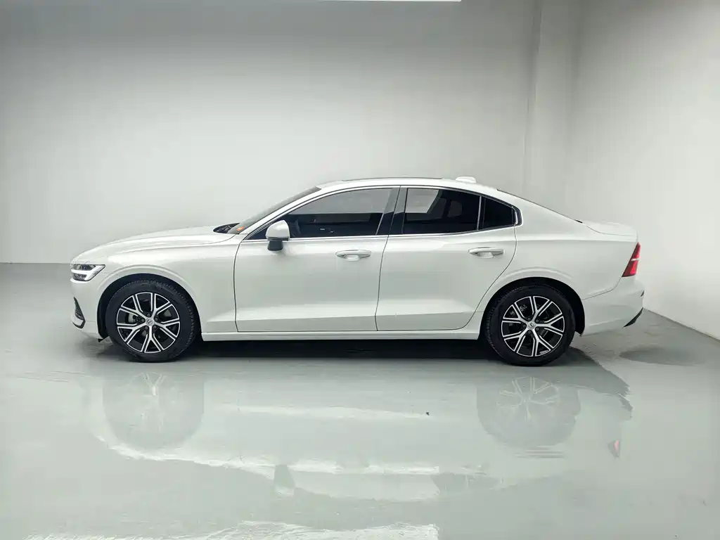 Volvo S60 — миниатюра 4