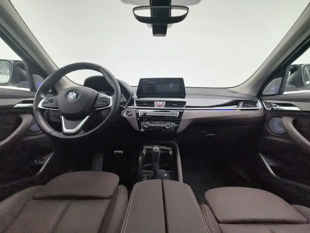 BMW X1 New Energy — миниатюра 5