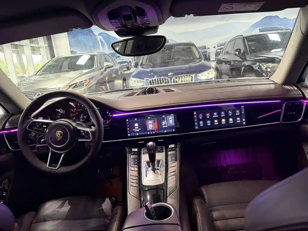 Porsche Panamera — миниатюра 8