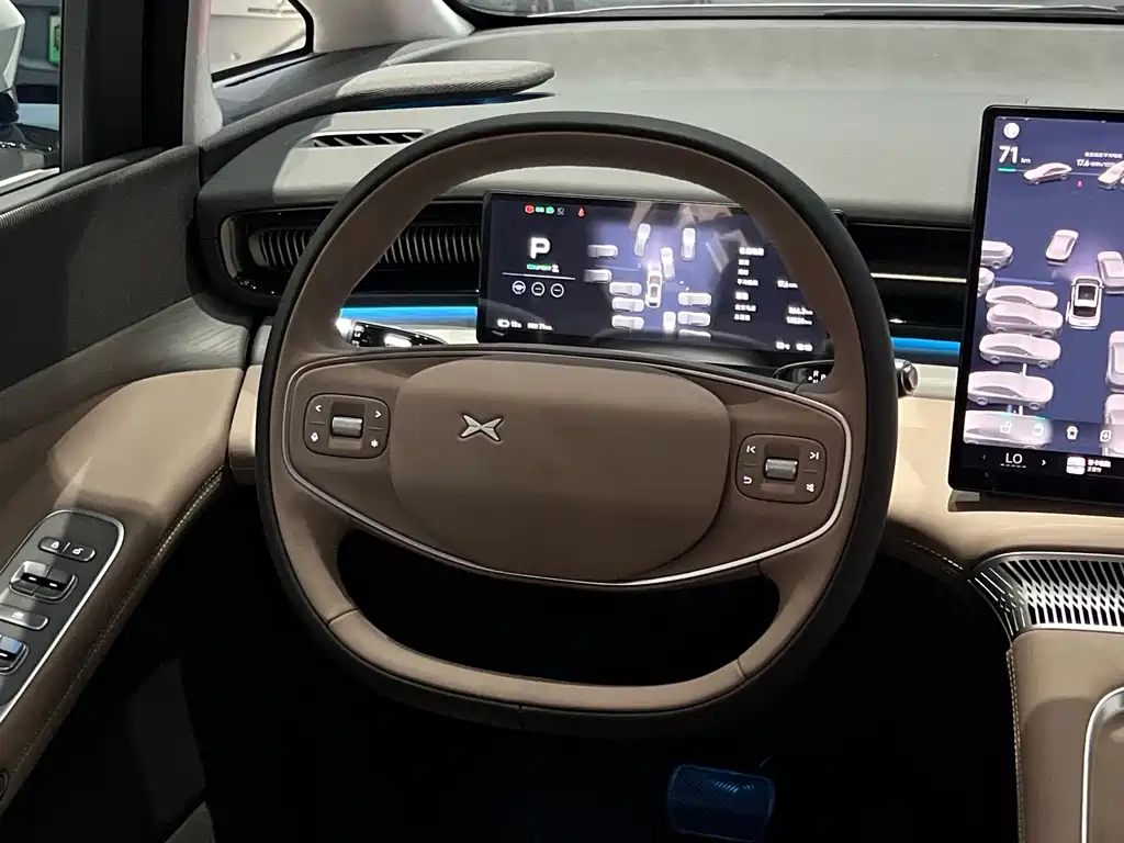 XPeng X9 — миниатюра 7