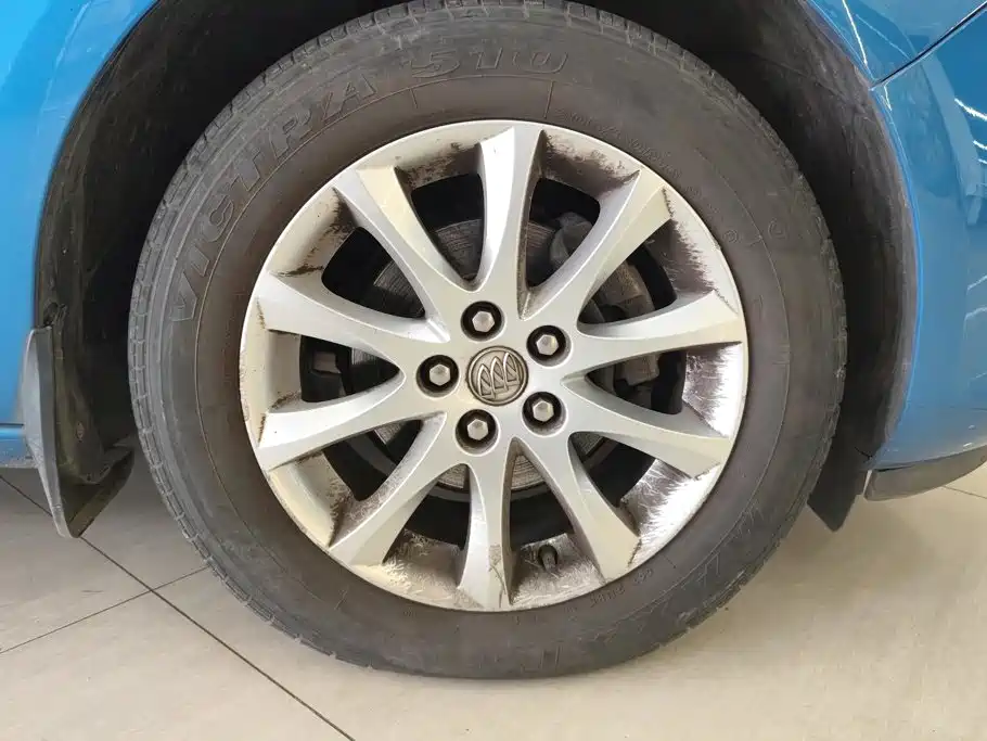 Buick Excelle — миниатюра 6