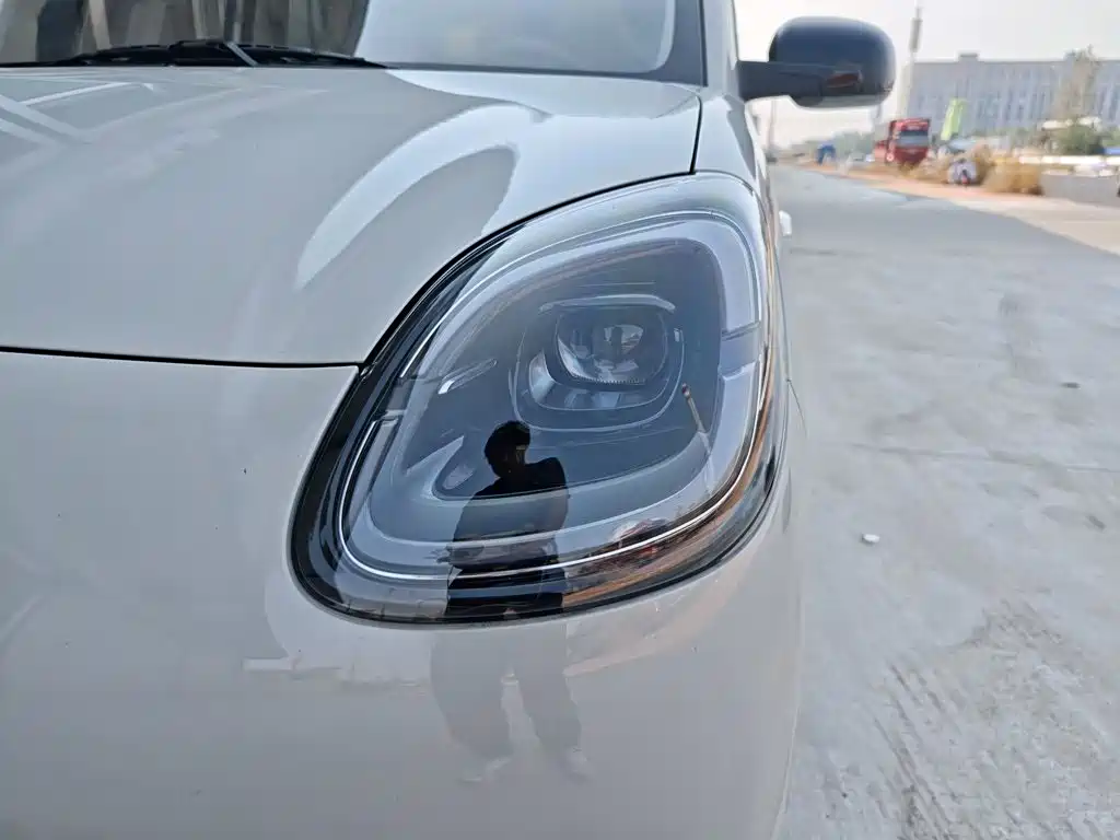 Wuling MINIEV — миниатюра 24