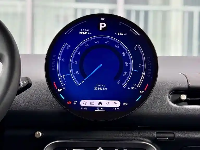 Mini COOPER 2024 456km COOPER E