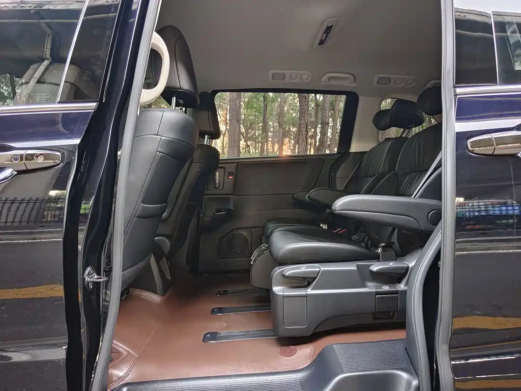 Honda Odyssey — миниатюра 17