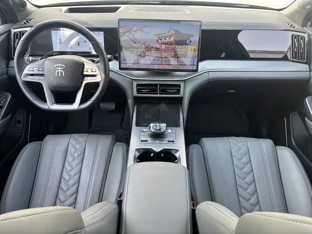 BYD L DM-i — миниатюра 13