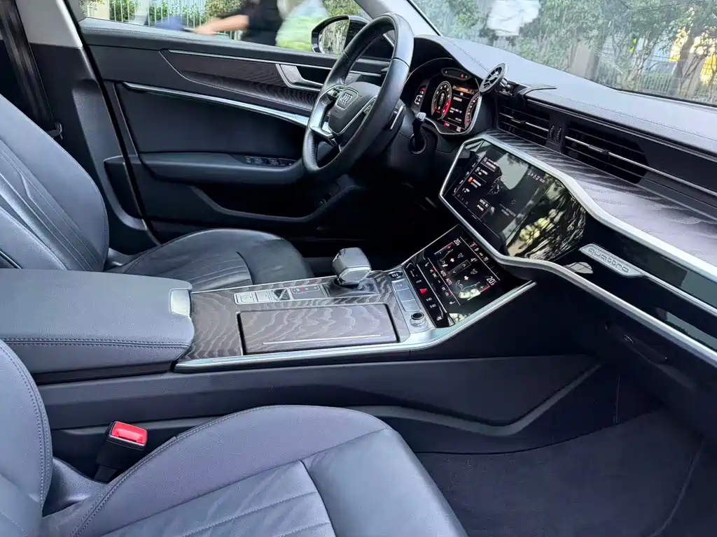 Audi A6 (Import) — миниатюра 18