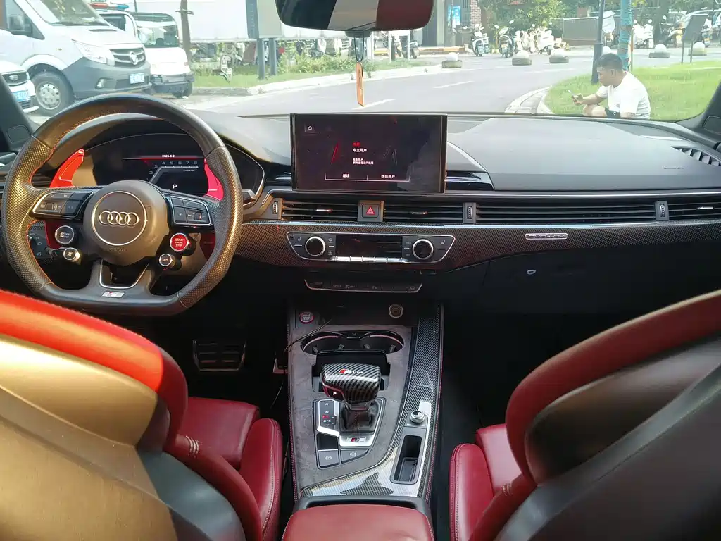 Audi S4 — миниатюра 7