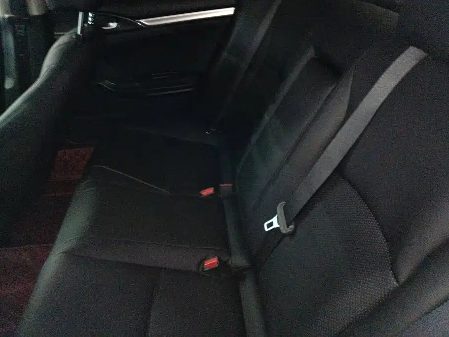 Honda Civic — миниатюра 4