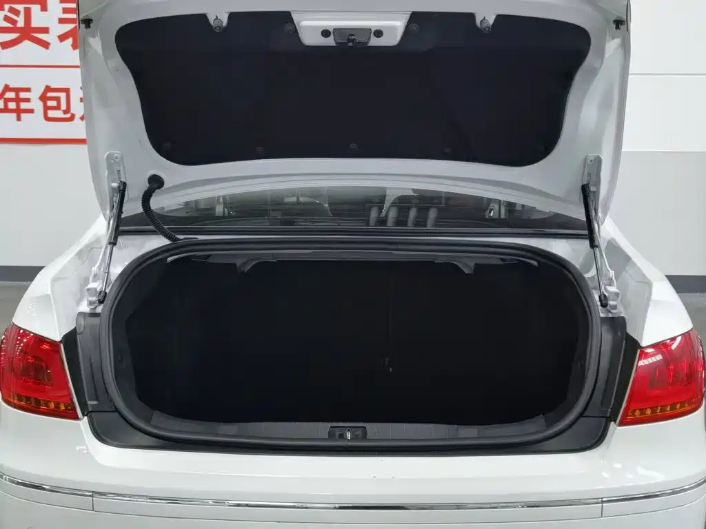 Peugeot 408 — миниатюра 16