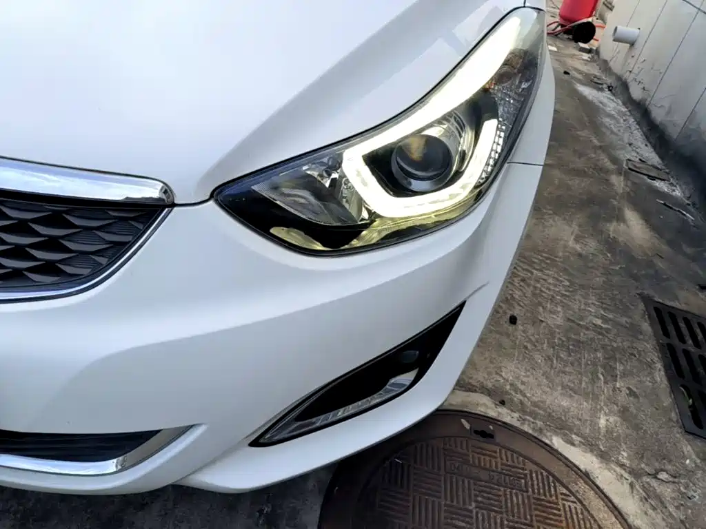 Hyundai Elantra Langdong — миниатюра 24
