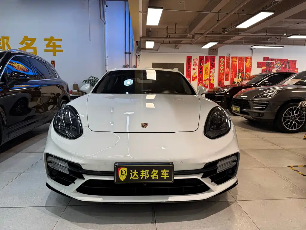 Porsche Panamera 2010 Panamera Turbo 4.8T