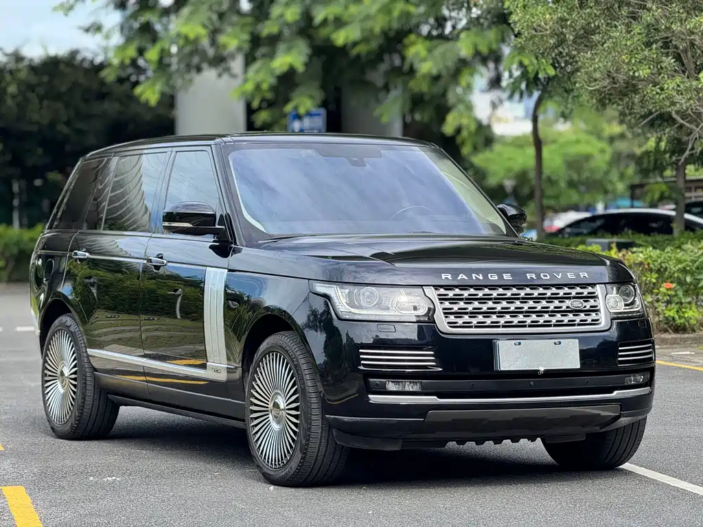 Land Rover Range Rover — миниатюра 2