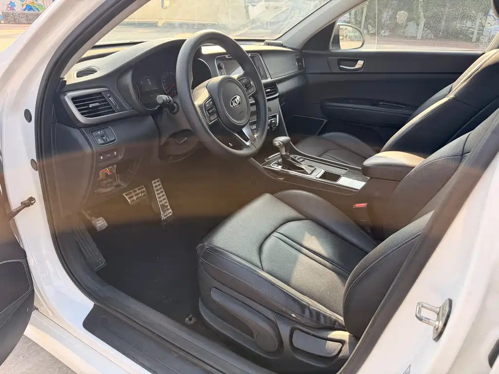 Kia K5 — миниатюра 4