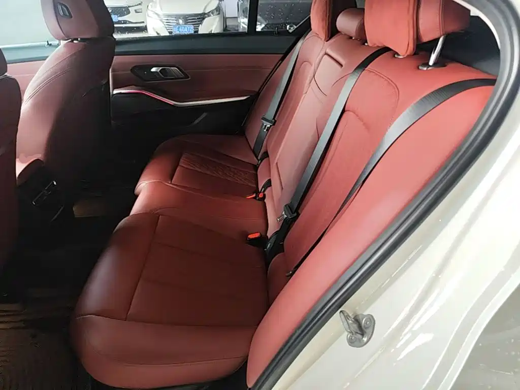BMW i3 — миниатюра 17