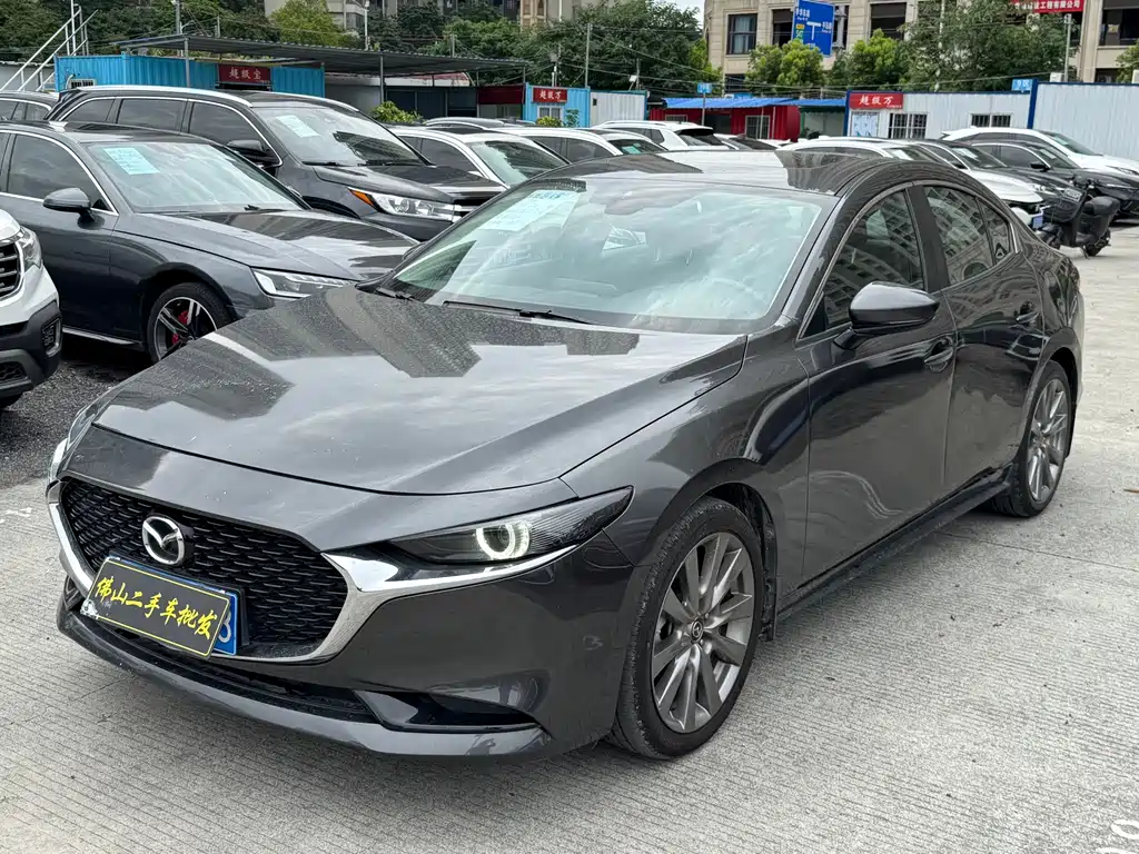 Mazda 3 Axela 2020