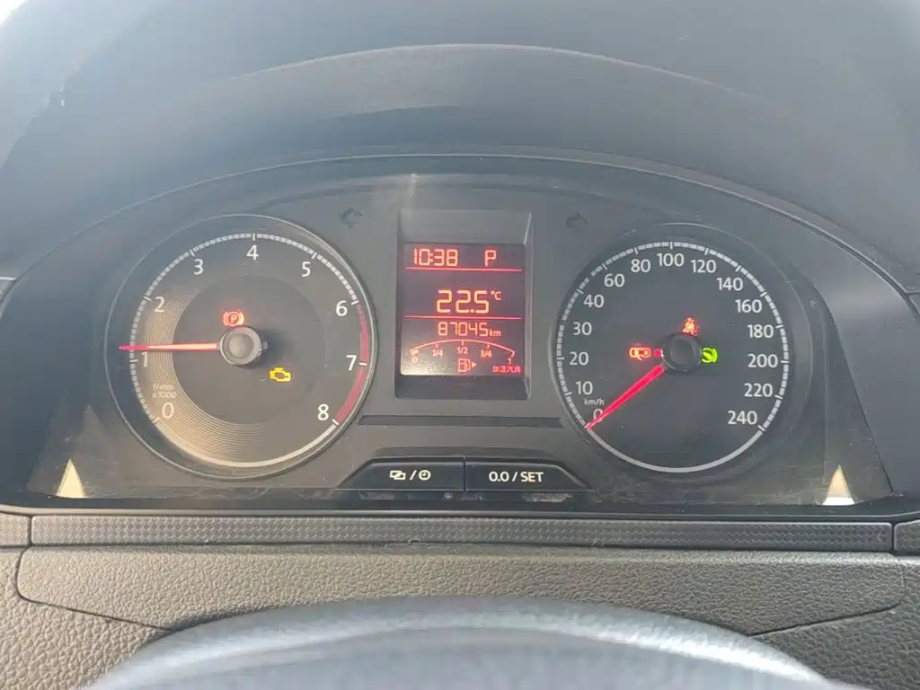 Volkswagen Santana — миниатюра 12