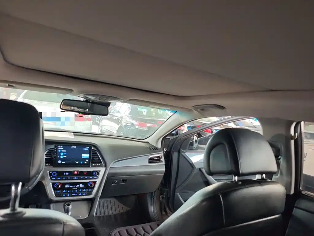 Hyundai Sonata — миниатюра 18