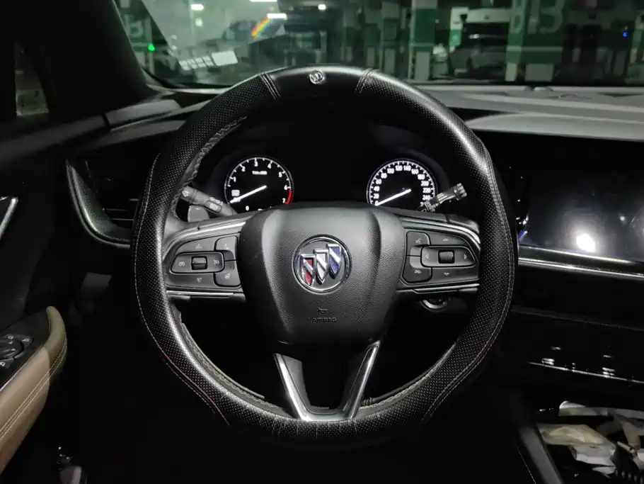 Buick Envision Plus — миниатюра 15