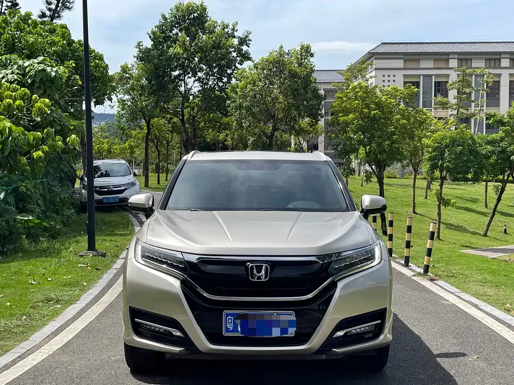 Honda UR-V — миниатюра 2