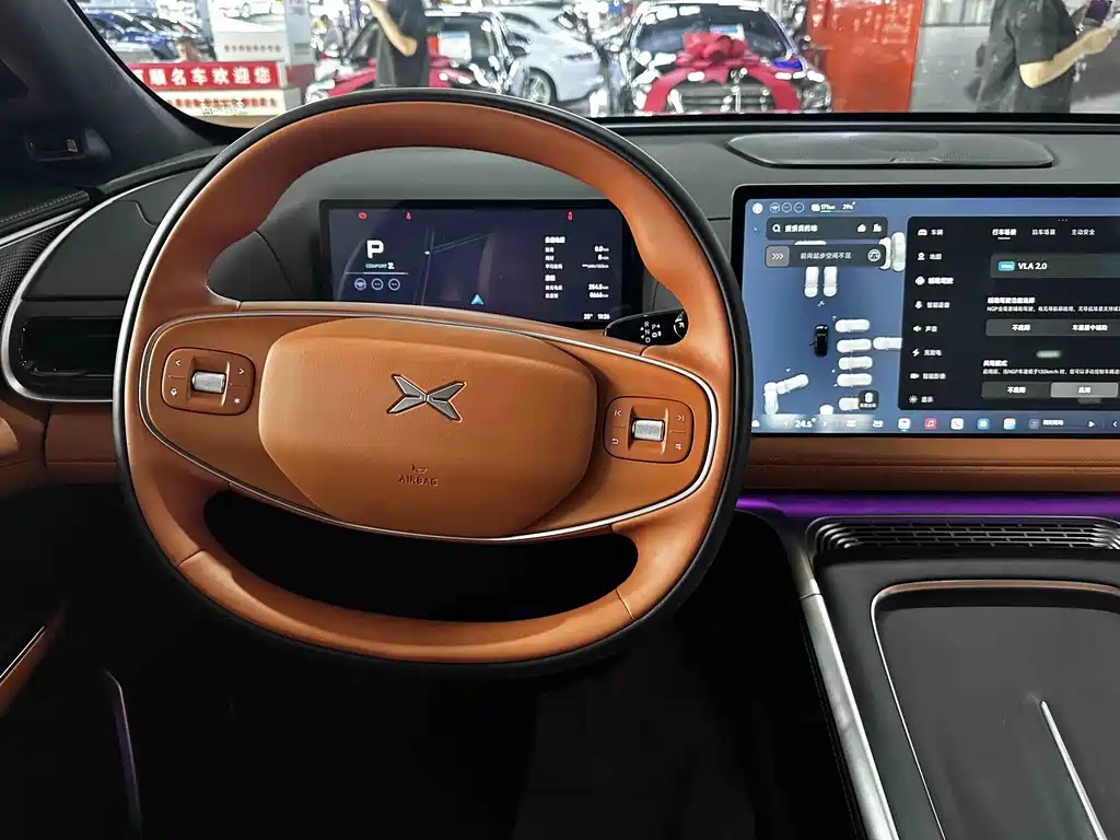 XPeng G9 — миниатюра 6