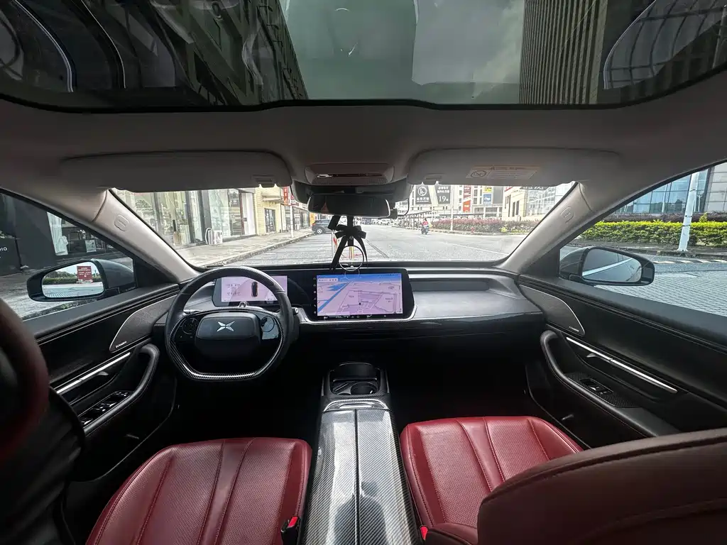 XPeng P7 — миниатюра 8