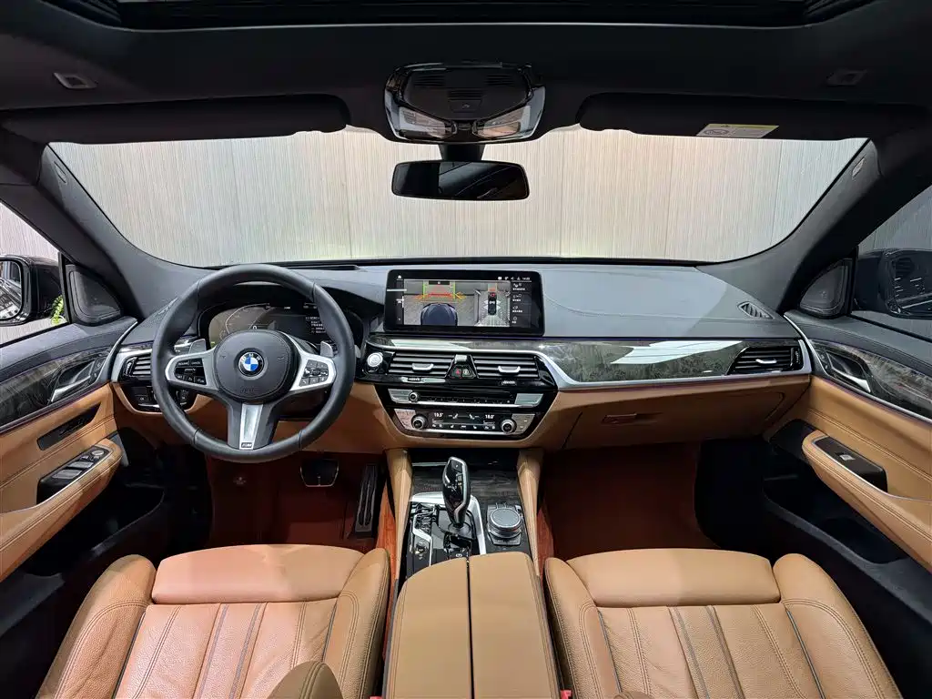 BMW 6 Series GT — миниатюра 6
