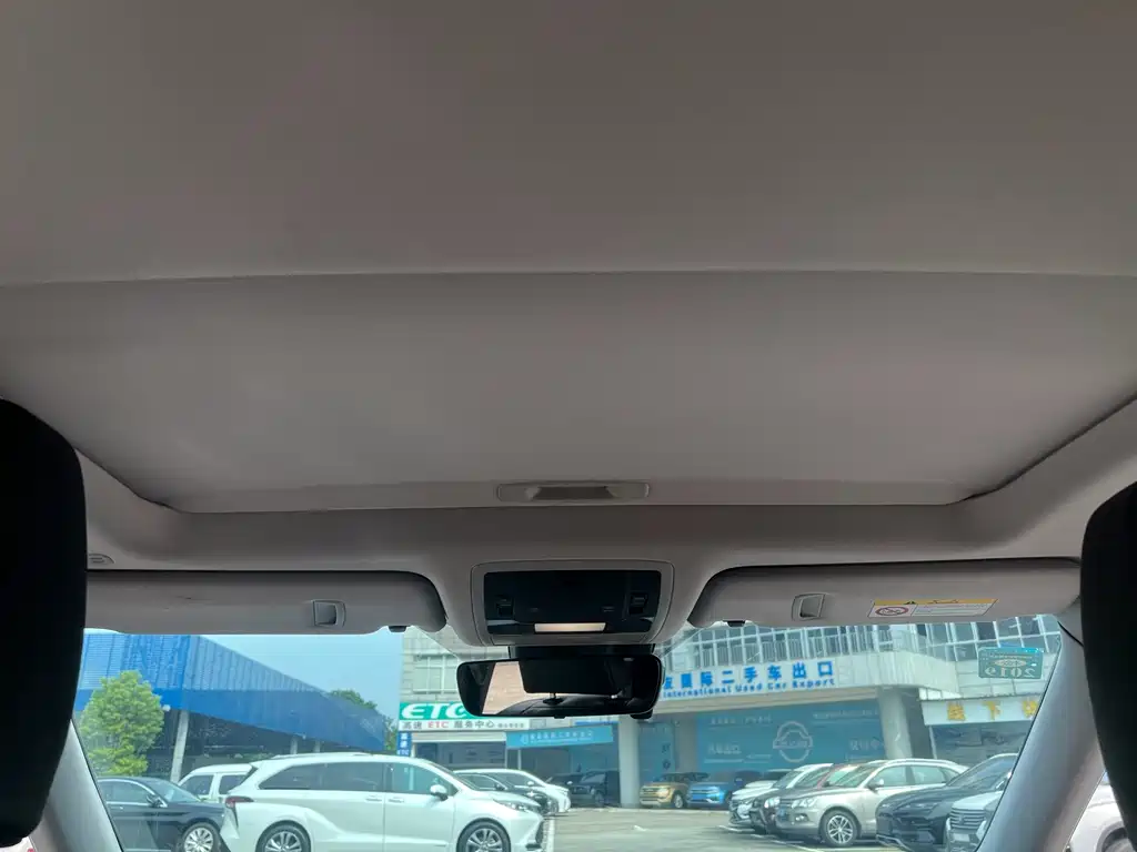 Lexus RX — миниатюра 17