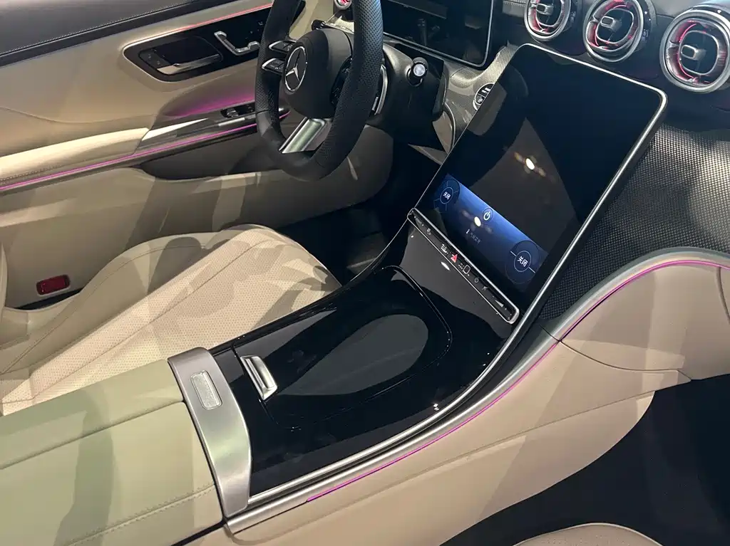 Mercedes-Benz CLE — миниатюра 10