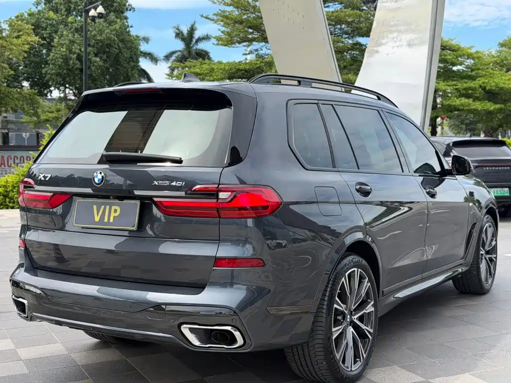 BMW X7 — миниатюра 21