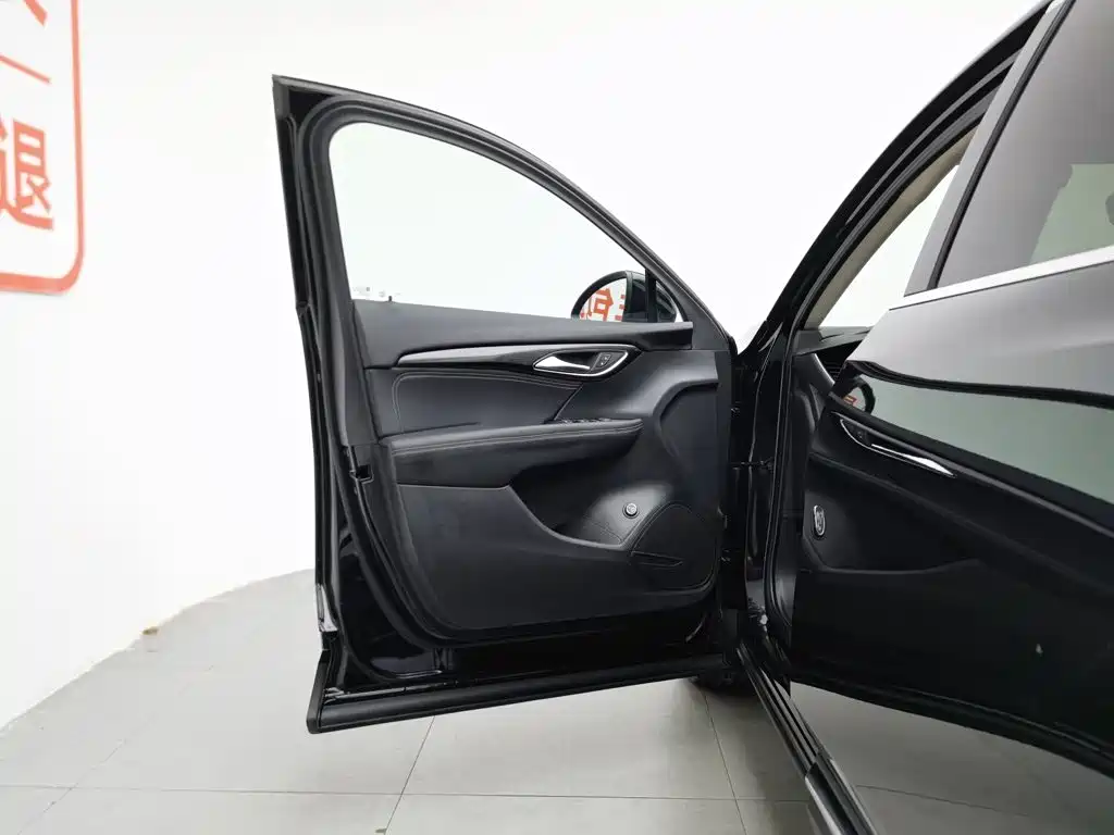 Buick Envision Plus — миниатюра 8